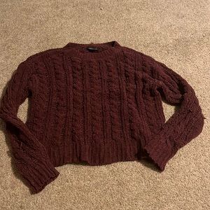 AMERICAN EAGLE SWEATER SIZE S